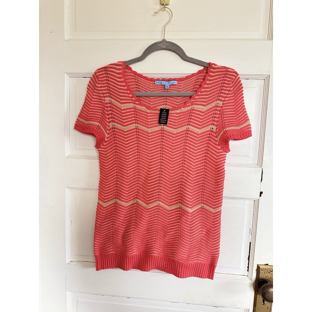 Antonio Melani/ Women's Top Size Small/ 100% Cotton/ Coral & Beige Chevron NWOT‎